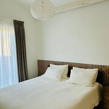 Maison Des Lacs Bleus بيت للعطل