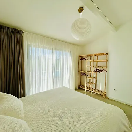 Maison Des Lacs Bleus بيت للعطل