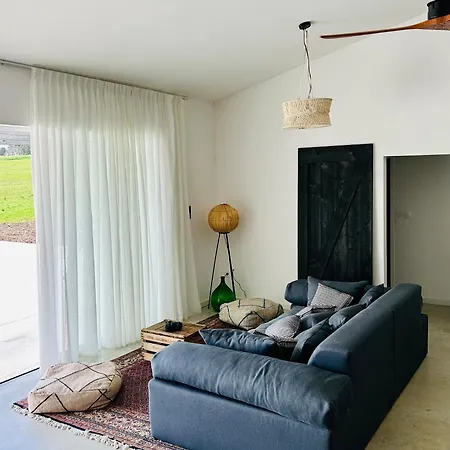 Maison Des Lacs Bleus بيت للعطل